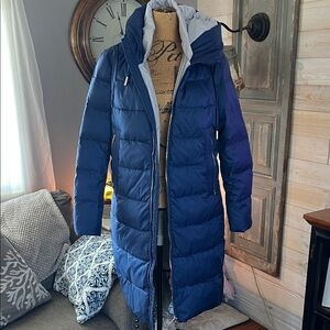 Women's Blue Puffer Jacket